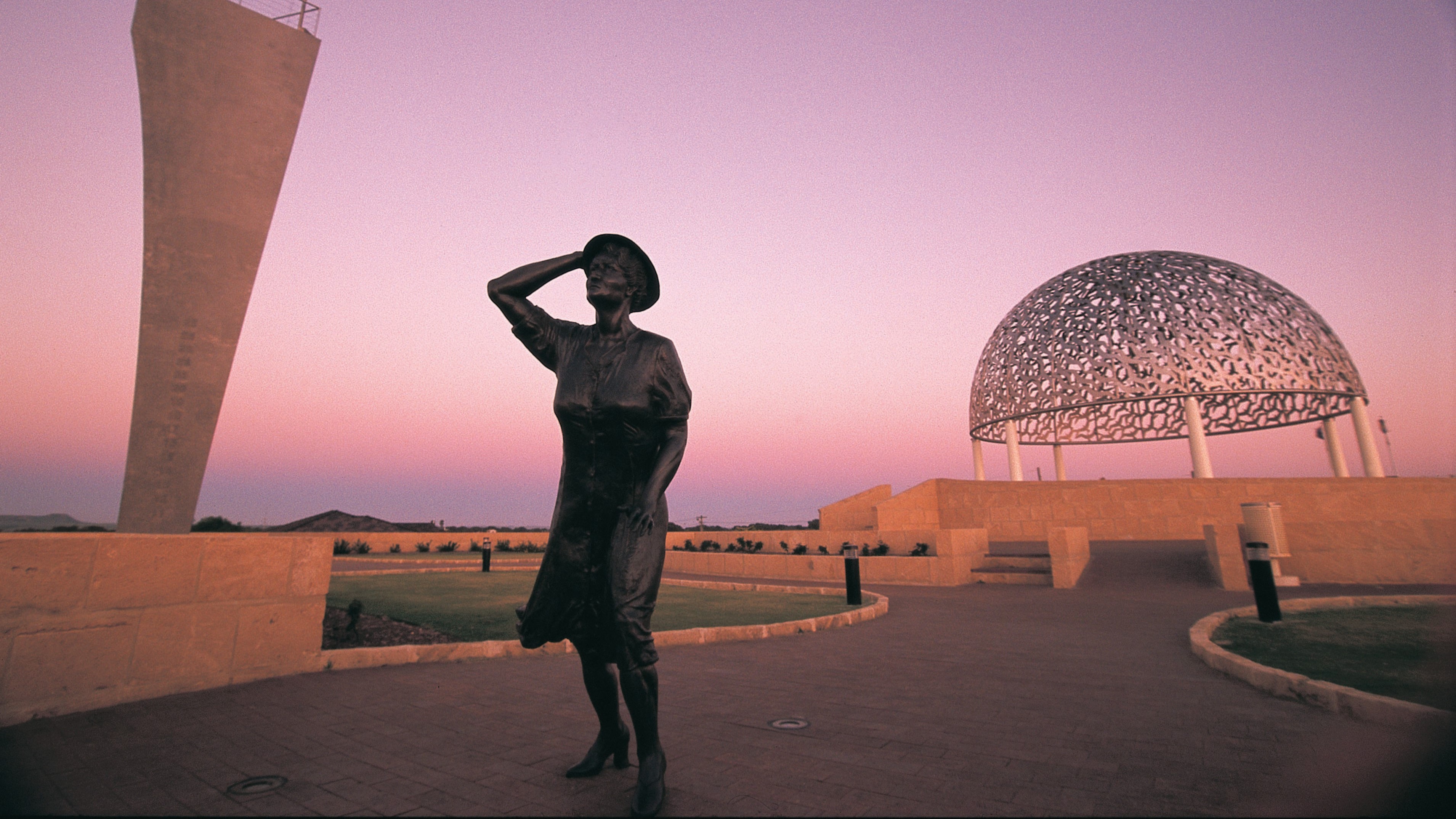 war memorial in Geraldton